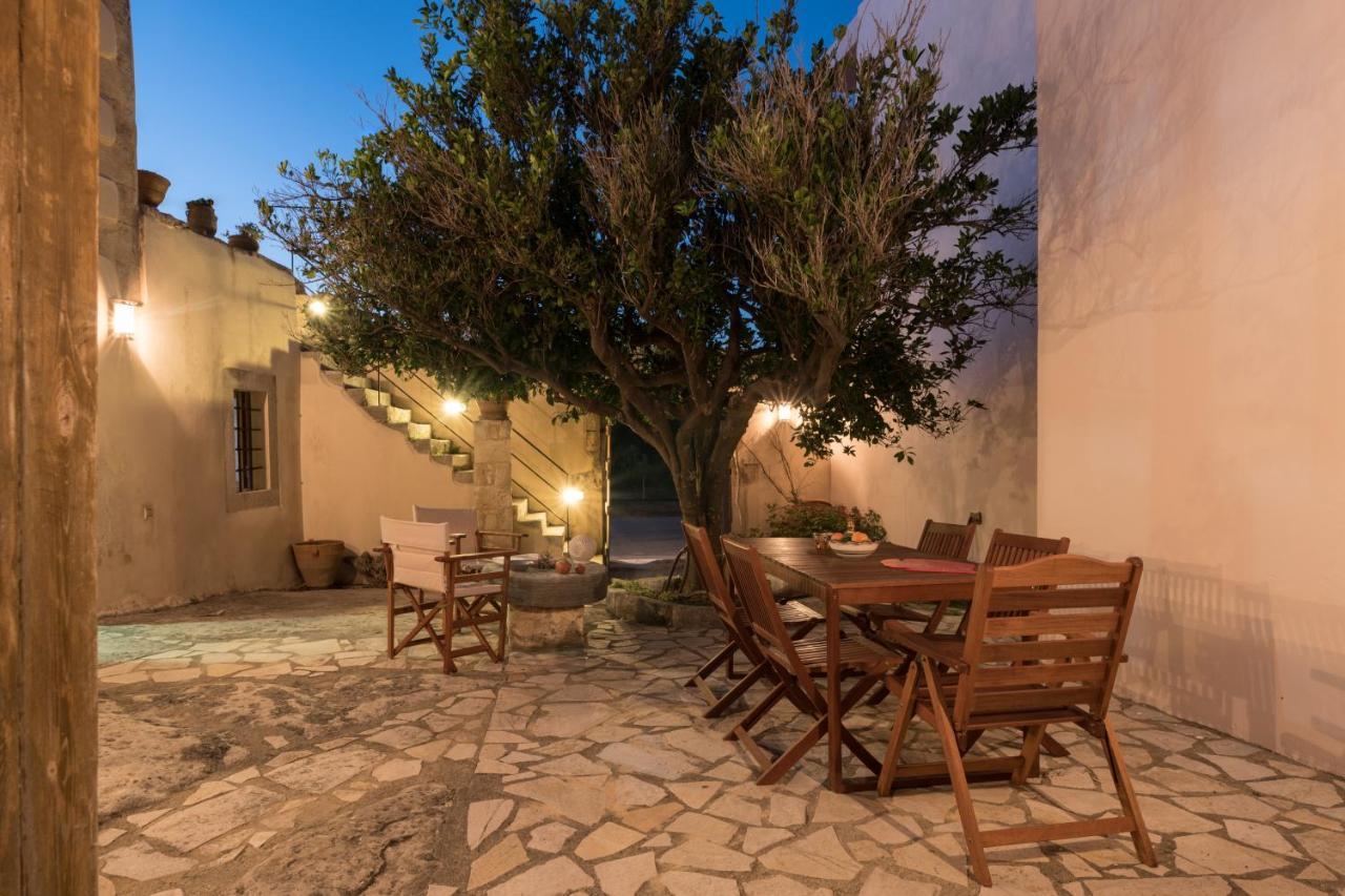 Παραδοσιακή Κατοικία Μαργαρίτες Exterior foto